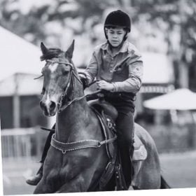 Adolescente mineiro bicampe&atilde;o de hipismo morre em acidente na rodovia RJ-393
