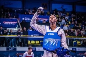 Henrique Marques conquista ouro no Grand Prix de Paris ao derrotar uzbeque na final até 80 kg