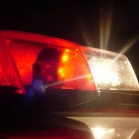Homem &eacute; encontrado morto com ferimentos na cabe&ccedil;a em Contagem; suspeitos s&atilde;o filho e sobrinho da namorada da v&iacute;tima