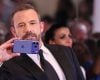 Ben Affleck relata ter sido banido duas vezes do Instagram por criar perfis para monitorar os filhos