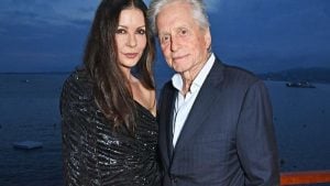 Michael Douglas revela que quase perdeu o relacionamento com Catherine Zeta-Jones devido &agrave; aten&ccedil;&atilde;o de Kobe Bryant