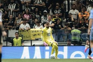 Atlético inicia negociações para renovação contratual de Gabriel Delfim, com aumento salarial e proteção contra transferências