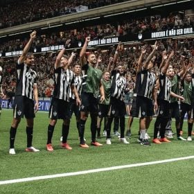 Atl&eacute;tico conquista vice-lideran&ccedil;a no returno do Campeonato Brasileiro ao superar Cruzeiro