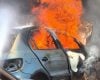 Inc&ecirc;ndio em lote vago destr&oacute;i pelo menos quatro ve&iacute;culos em Rio Pardo de Minas