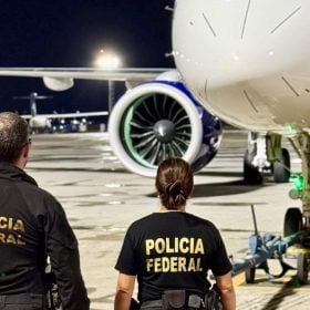 Pol&iacute;cia Federal realiza a extradi&ccedil;&atilde;o de foragido com alerta vermelho da Interpol condenado por roubo em Minas Gerais