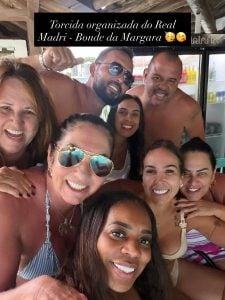 Mães de Virginia e Vini Jr. se encontram em meio a rumores de crise no relacionamento dos filhos