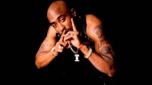 Ex-l&iacute;der de gangue &eacute; condenado a 40 anos de pris&atilde;o pelo assassinato de Tupac Shakur