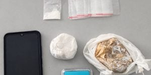 Jovem de 21 anos &eacute; preso por suspeita de tr&aacute;fico de drogas em Piumhi ap&oacute;s apreens&atilde;o de coca&iacute;na durante opera&ccedil;&atilde;o policial