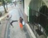 Mulher é atingida por voadora enquanto caminhava no Barro Preto, em BH