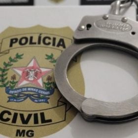 Mulher &eacute; presa em BH por exigir R$ 30 mil para interromper suposta gravidez