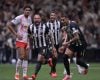 Atl&eacute;tico enfrenta Bragantino com desfalques e busca recupera&ccedil;&atilde;o no Brasileir&atilde;o