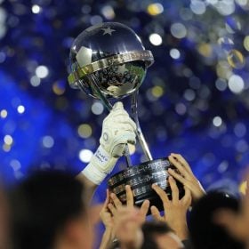 Conmebol inicia venda de ingressos para final da Sul-Americana entre Atl&eacute;tico-MG e Boca Juniors