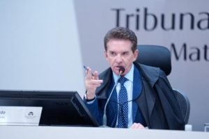 Presidente do Tribunal de Contas de Mato Grosso é preso em operação da PF sobre suspeitas de lavagem de dinheiro