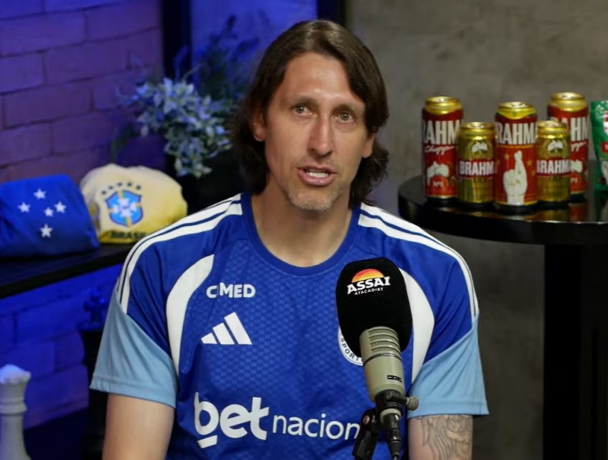 C&aacute;ssio atribui mudan&ccedil;a de postura do Cruzeiro ao trabalho do t&eacute;cnico Arthur Jorge