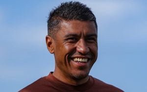 Cruzeiro oficializa contratação de Paulinho para o Departamento de Futebol