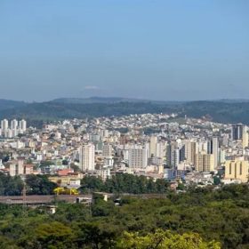 Divin&oacute;polis virou um fen&ocirc;meno na pol&iacute;tica&nbsp;