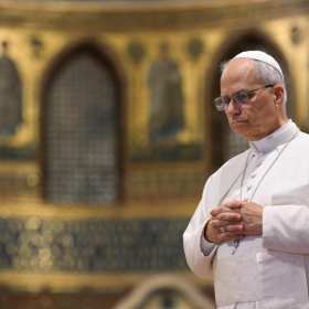 Papa Le&atilde;o XIV lembra Nossa Senhora Aparecida e sa&uacute;da brasileiros