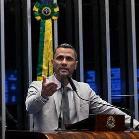 Senador Cleitinho passa mal no Senado e recebe atendimento